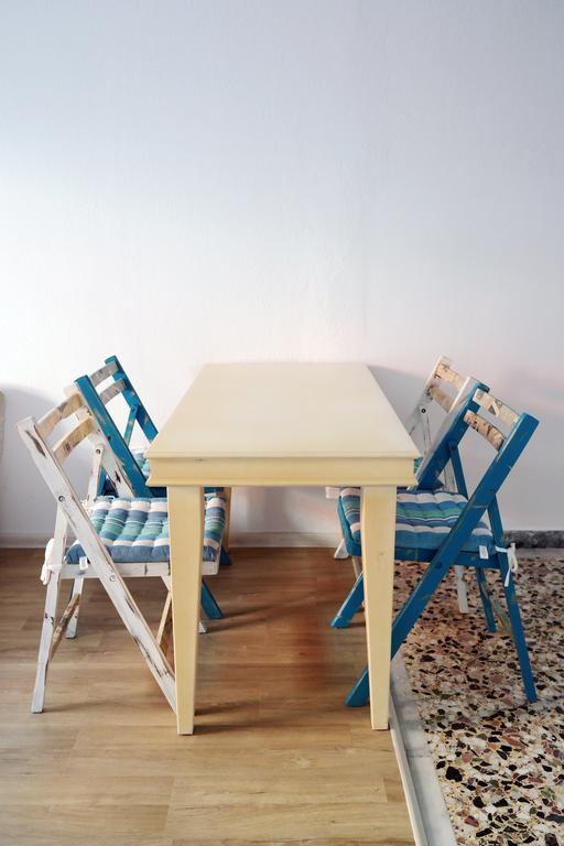 Holiday Apartment Sombrero Nea Peramos  Ngoại thất bức ảnh