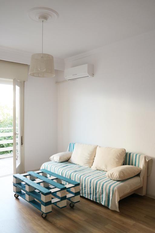 Holiday Apartment Sombrero Nea Peramos  Ngoại thất bức ảnh