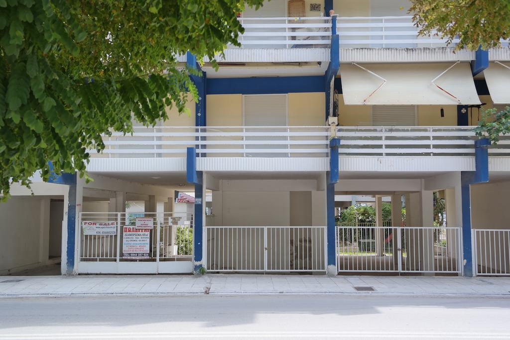 Holiday Apartment Sombrero Nea Peramos  Ngoại thất bức ảnh